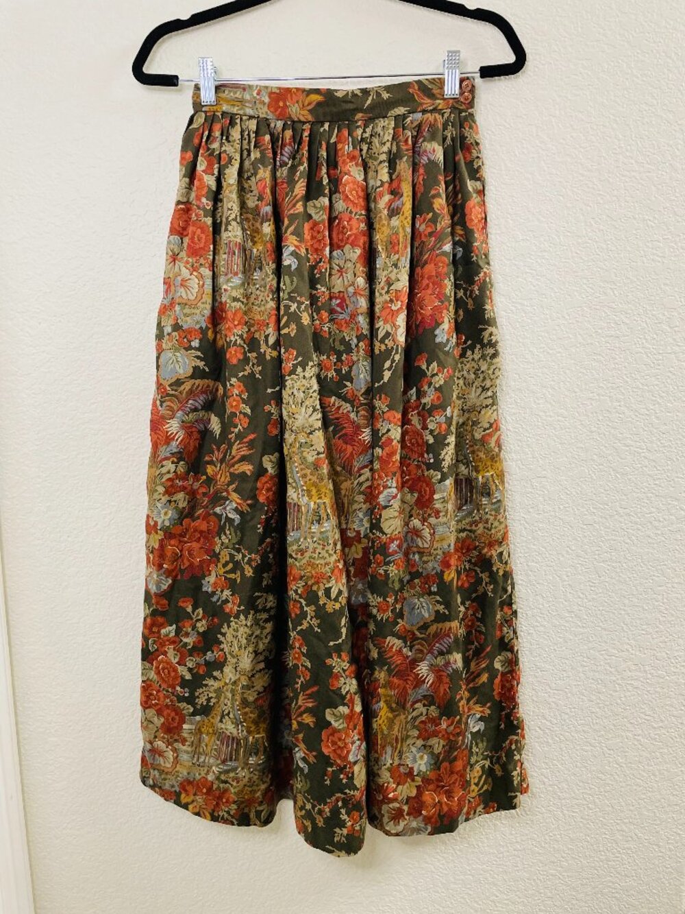 Vintage Herman Geist Giraffe Floral Pleated Flowy Midi Skirt | Size 6